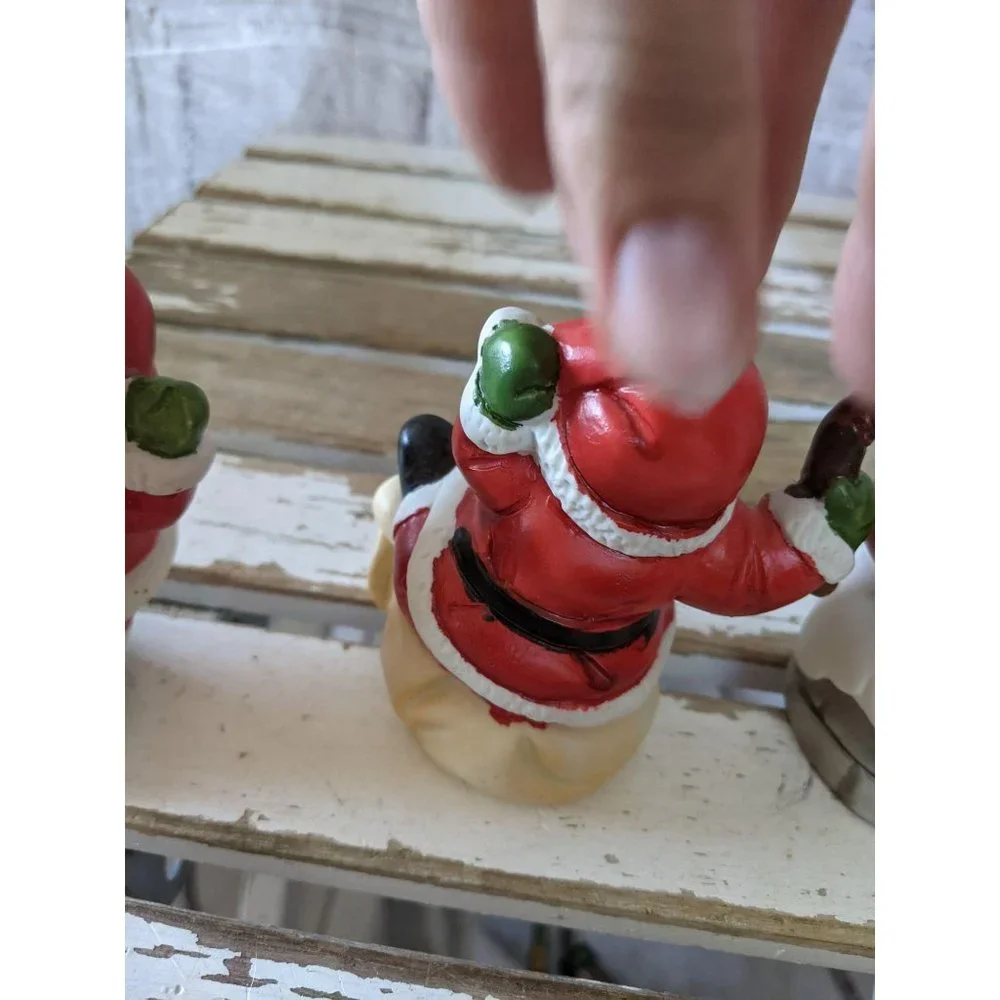Artmark‎ here comes Santa set Xmas decor statue fig